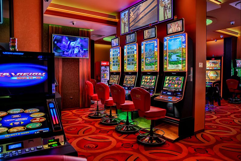 Бонусные предложения, помощь и финансовые бонусы в онлайн-казино Gold