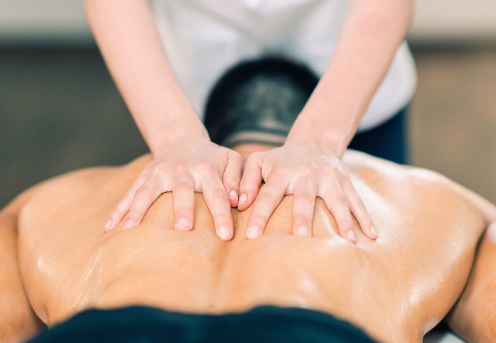 Thai Massage therapy: What It Is and 5 Benefits